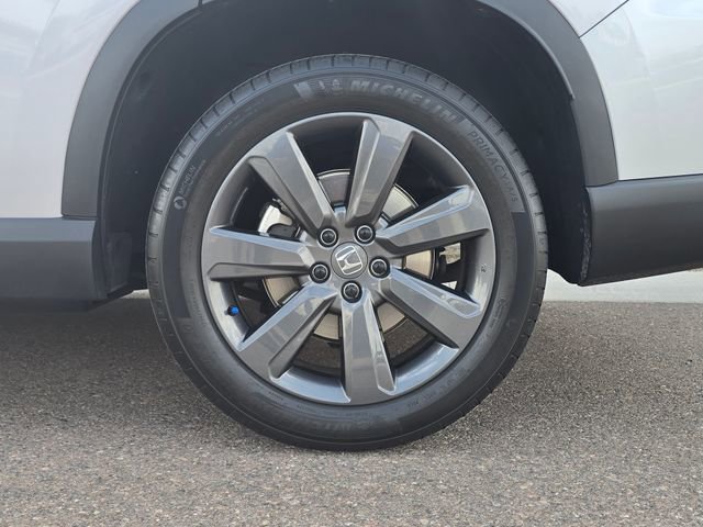 Certified 2025 Honda Pilot Sport image 18