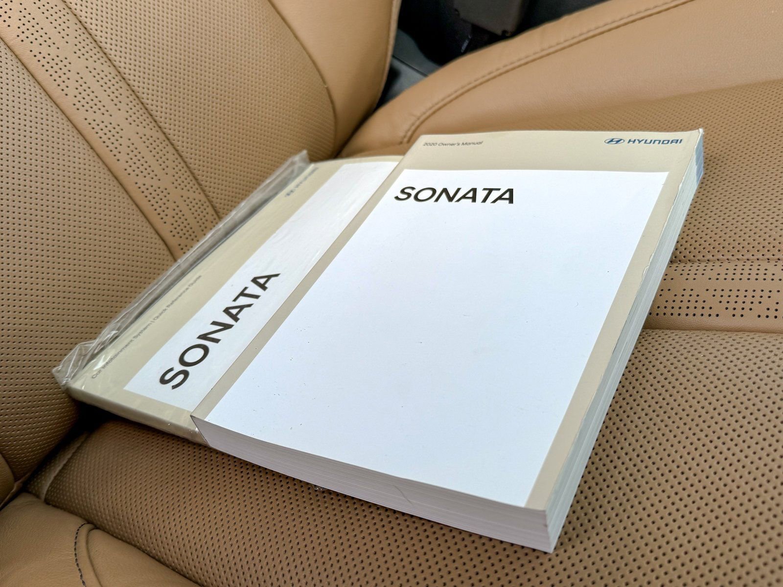 Used 2020 Hyundai Sonata Limited image 14