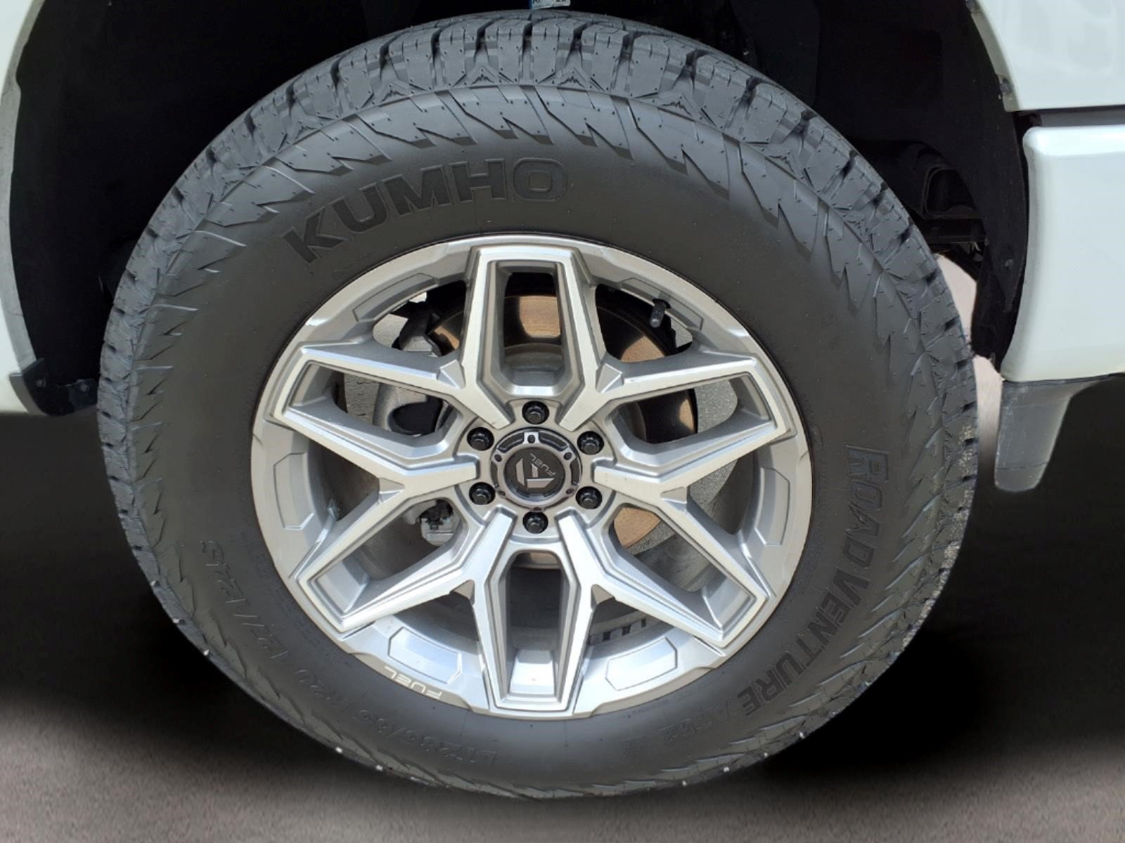 Used 2023 Ford F150 Lariat AWD/4WD image 8