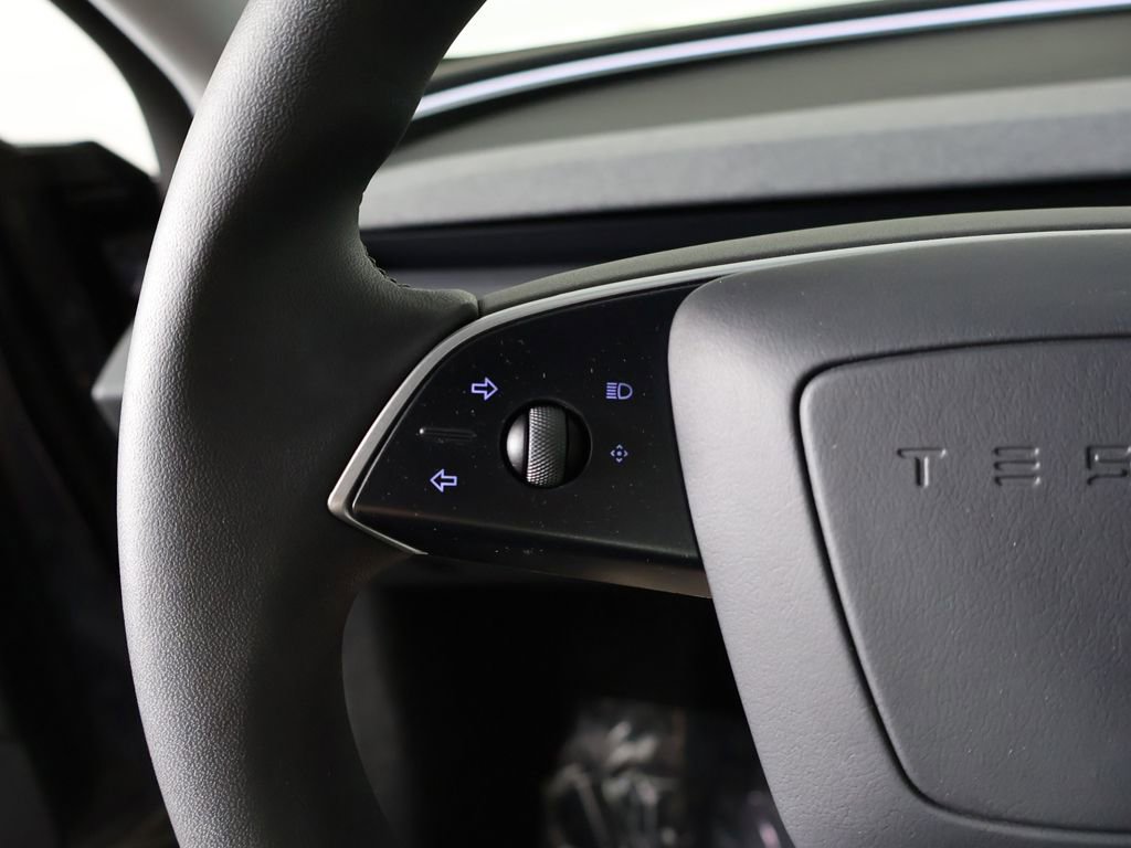 Used 2024 Tesla Model 3 Standard Range RWD image 37