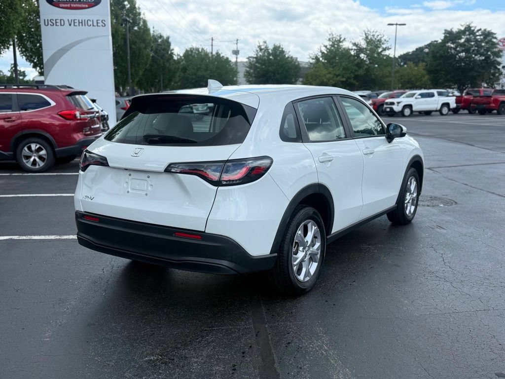 Used 2024 Honda HR-V LX image 7