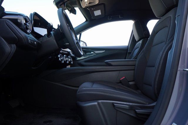 New 2025 Chevrolet Equinox EV LT image 23