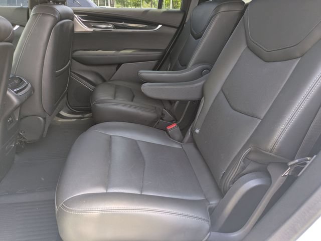 Used 2021 Cadillac XT6 Premium Luxury AWD/4WD image 27