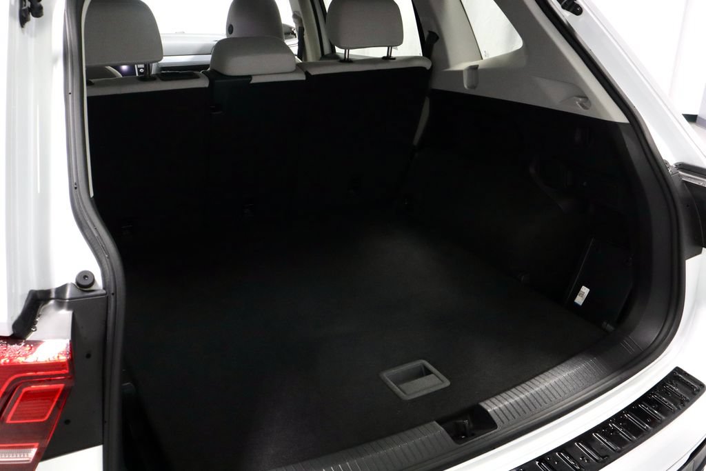 Used 2024 Volkswagen Tiguan S AWD/4WD image 13