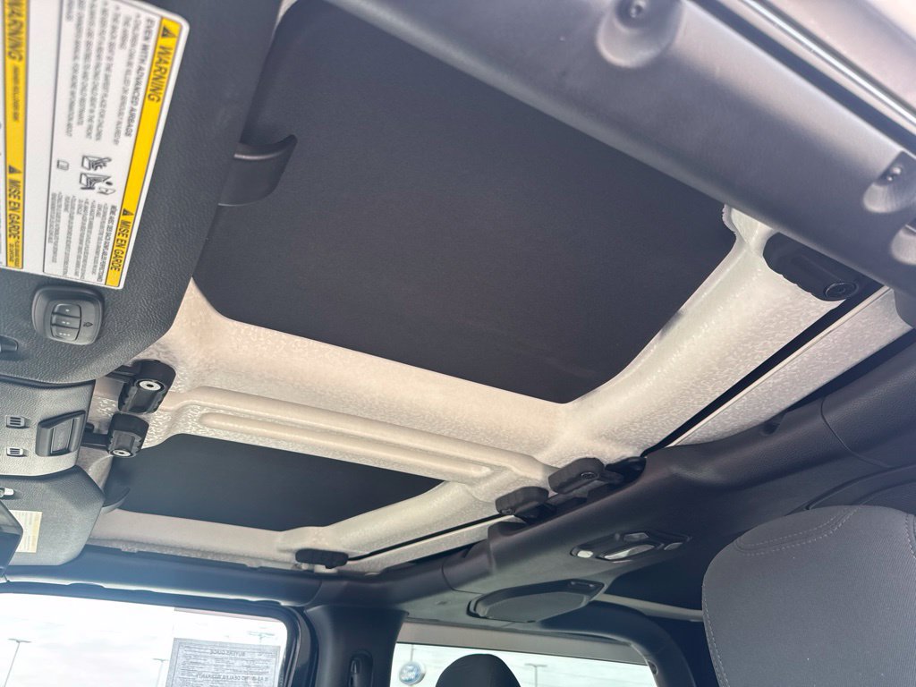 Used 2018 Jeep Wrangler Rubicon AWD/4WD image 20