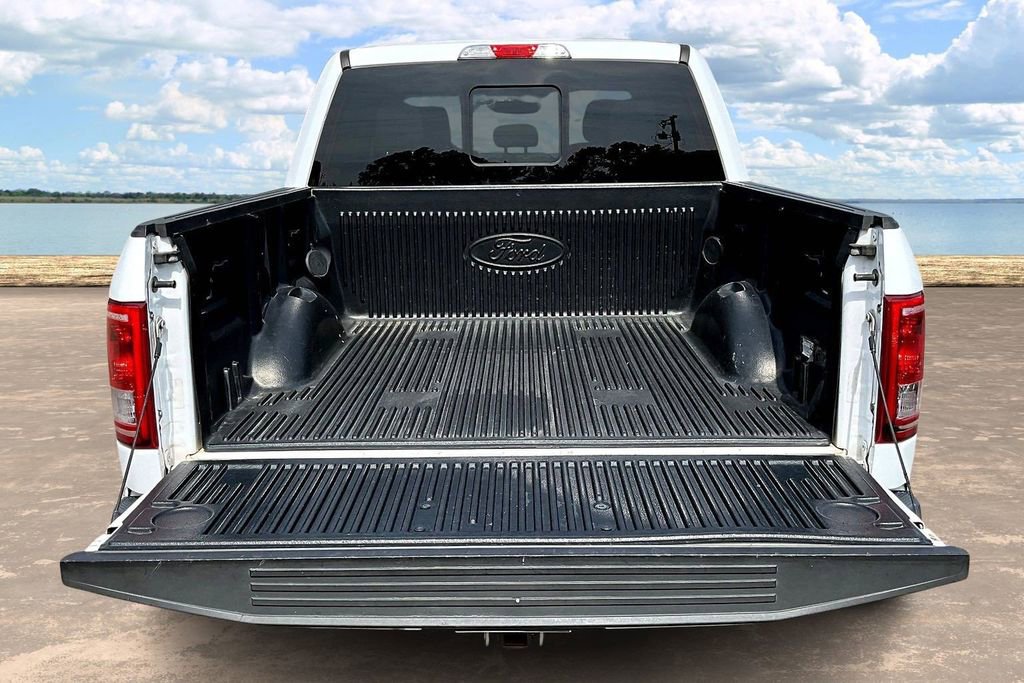 Used 2016 Ford F150 XLT w/ Equipment Group 302A Luxury RWD image 9
