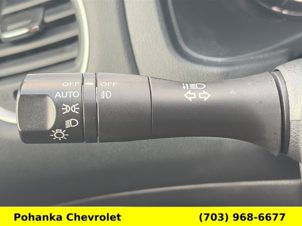 Used 2020 Nissan Pathfinder SV w/ Cargo Package AWD/4WD image 10