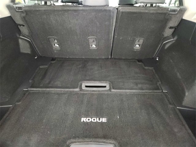 Used 2023 Nissan Rogue SL w/ SL Premium Package image 42