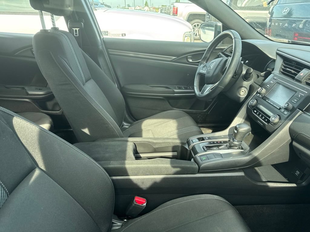 Used 2017 Honda Civic Sport image 7