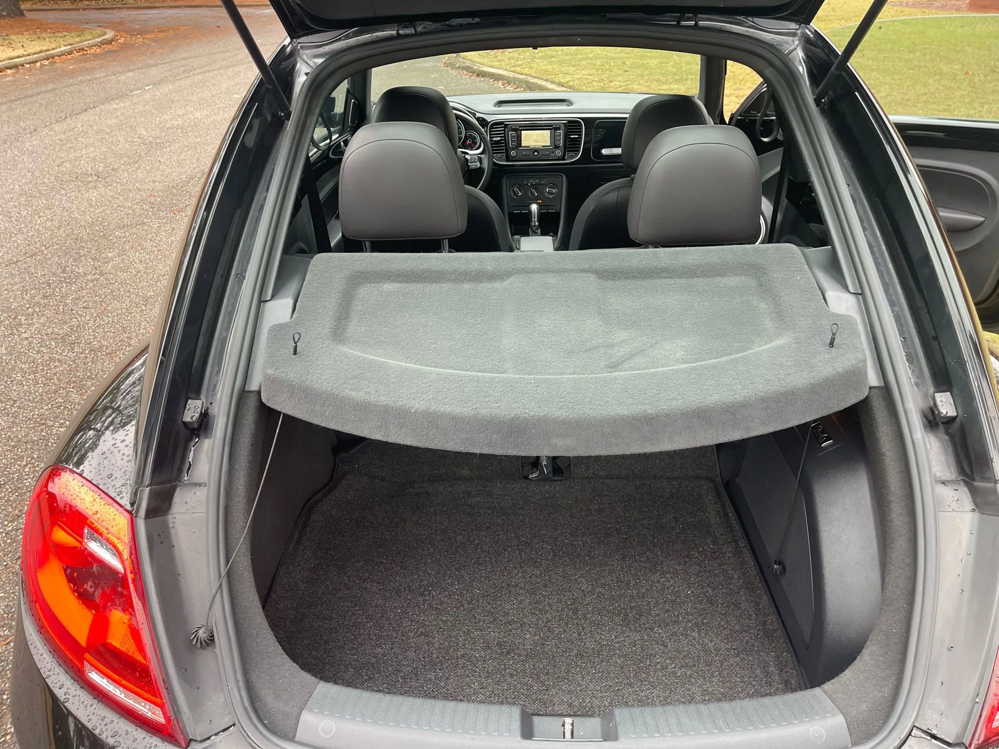 Used 2015 Volkswagen Beetle 1.8T image 15