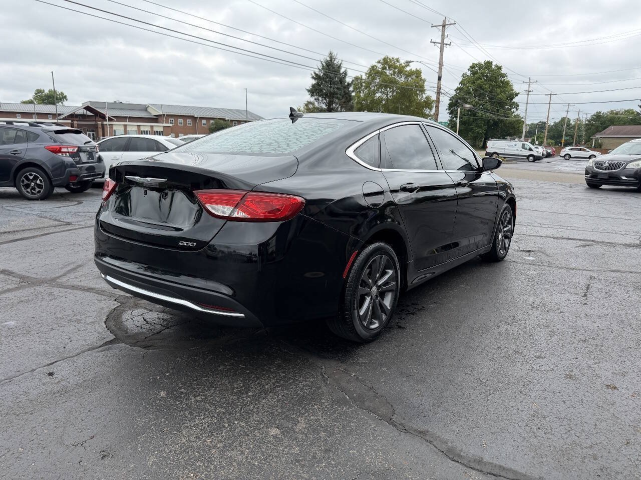 Used 2016 Chrysler 200 Limited FWD image 7