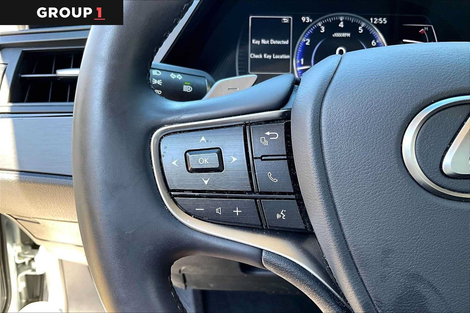 Certified 2025 Lexus ES 350 w/ Premium Package FWD image 21