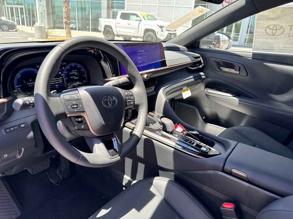 New 2026 Toyota Crown Signia AWD/4WD image 9