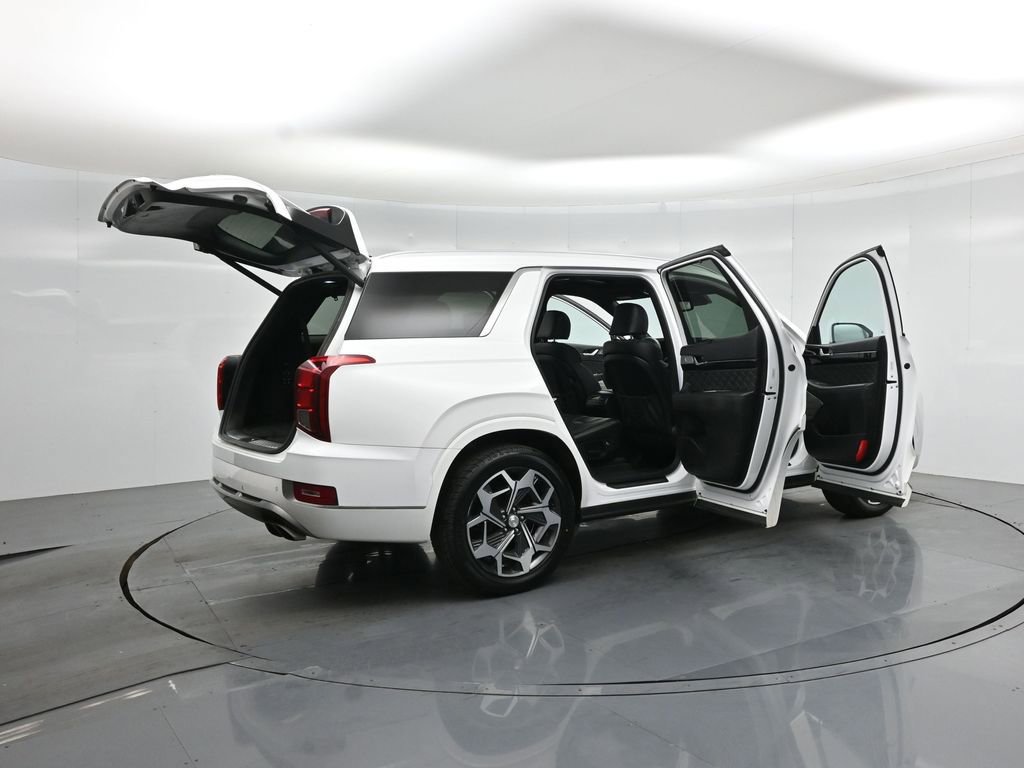 Used 2022 Hyundai Palisade Calligraphy w/ Cargo Package FWD image 6