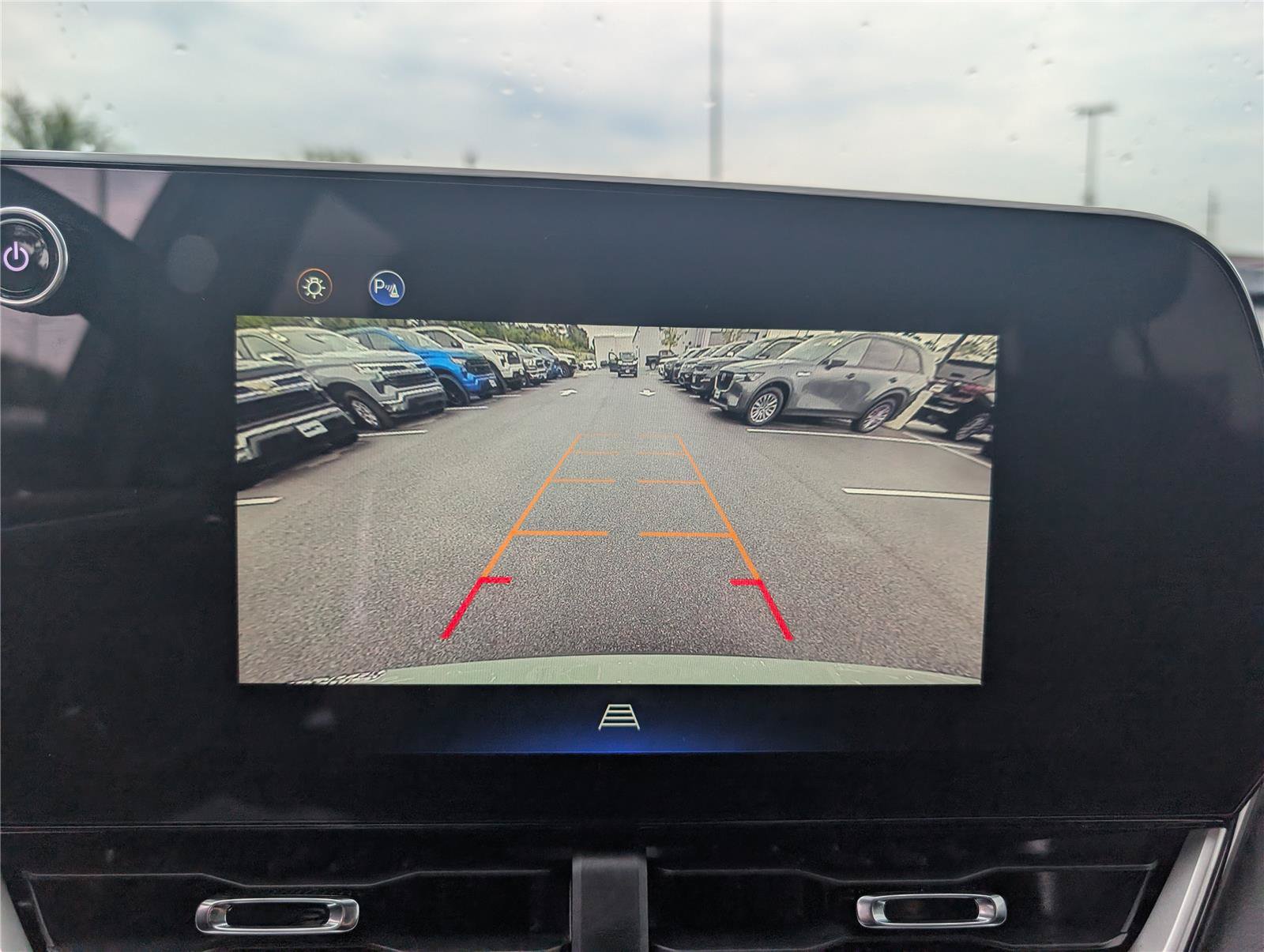 Used 2025 Chevrolet Equinox LT FWD image 27