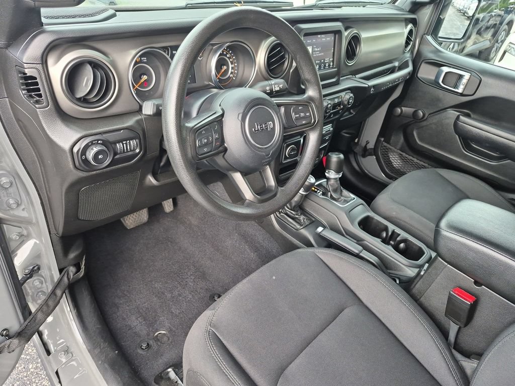 Used 2022 Jeep Wrangler Unlimited Sport AWD/4WD image 13