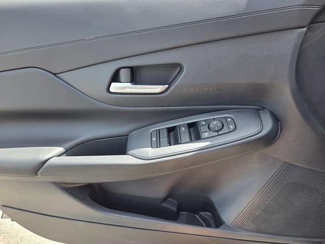 New 2026 Nissan Sentra SV w/ SV Convenience Package FWD image 19