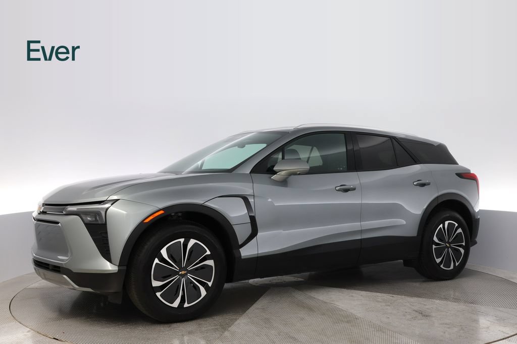 Used 2024 Chevrolet Blazer EV LT AWD/4WD image 18