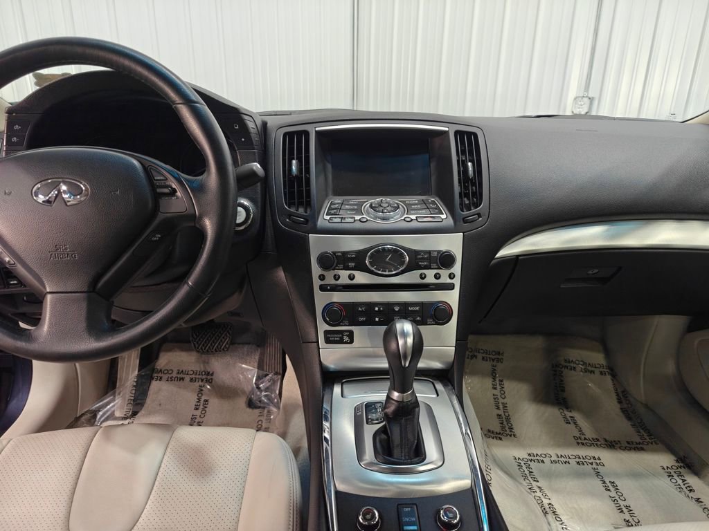 Used 2013 INFINITI G37 x w/ Premium Pkg image 36