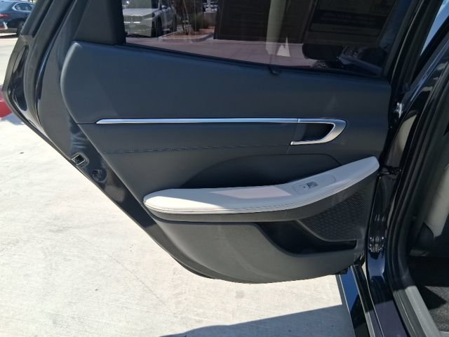 Used 2024 Hyundai Sonata Limited FWD image 15