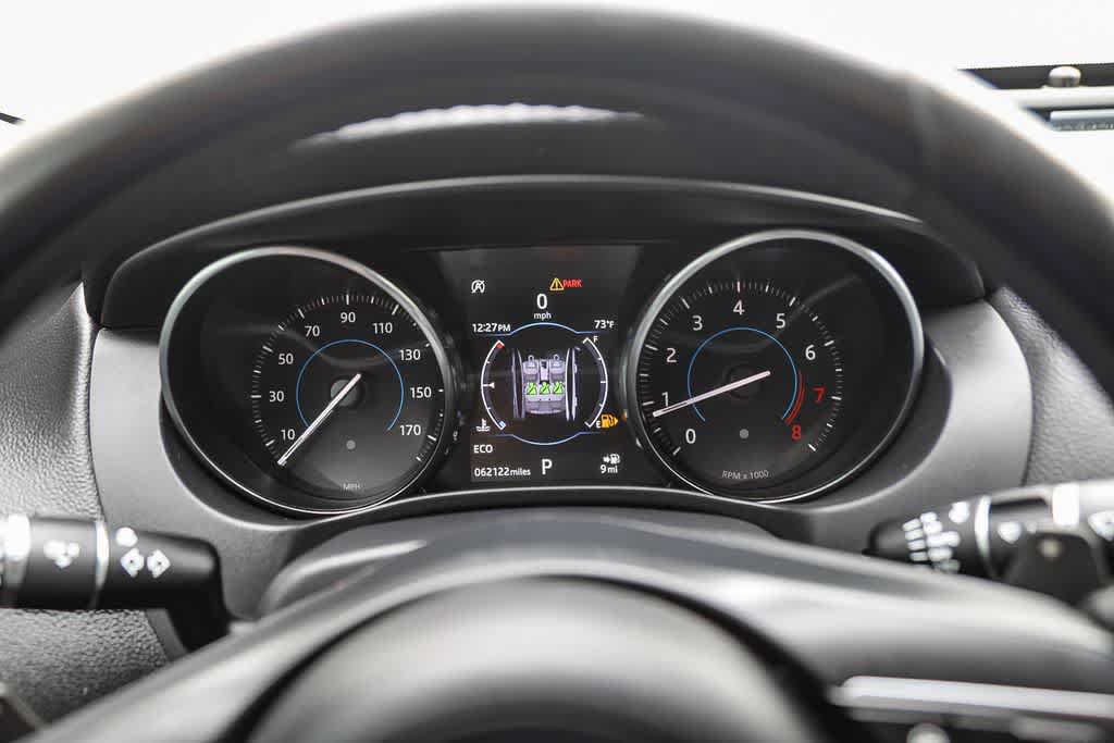 Used 2018 Jaguar XE Premium AWD/4WD image 18