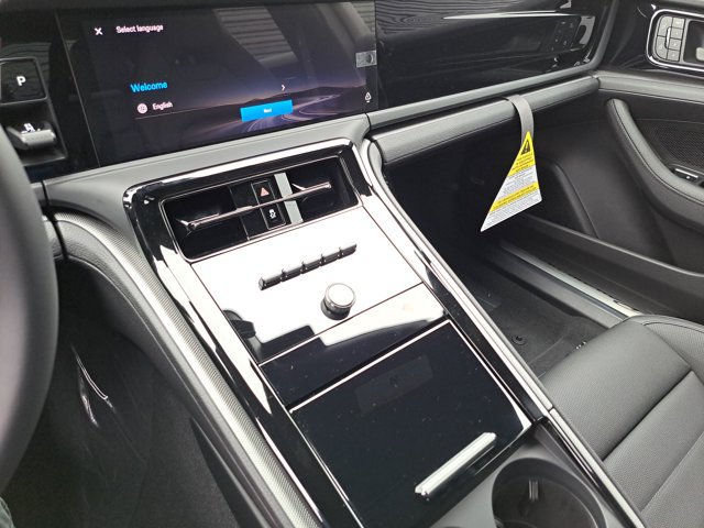 New 2026 Porsche Panamera 4 AWD/4WD image 32
