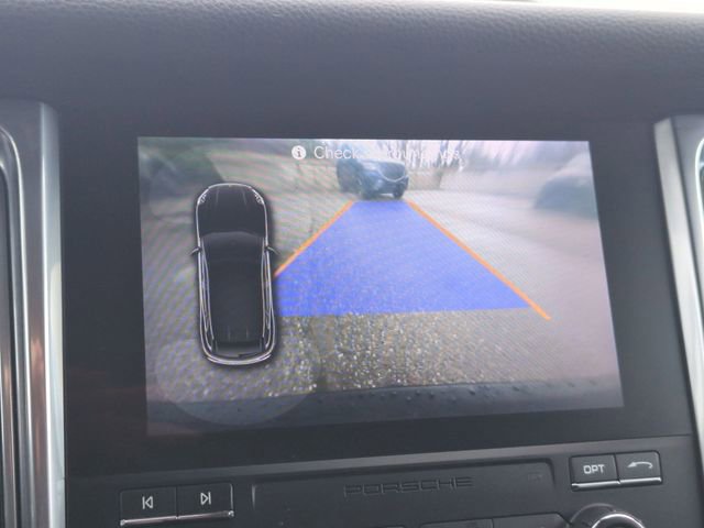 Used 2018 Porsche Macan image 10