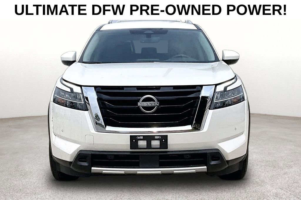Used 2024 Nissan Pathfinder SL FWD image 4