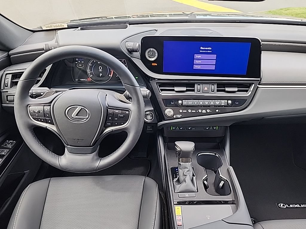 Certified 2025 Lexus ES 350 w/ Premium Package FWD image 22