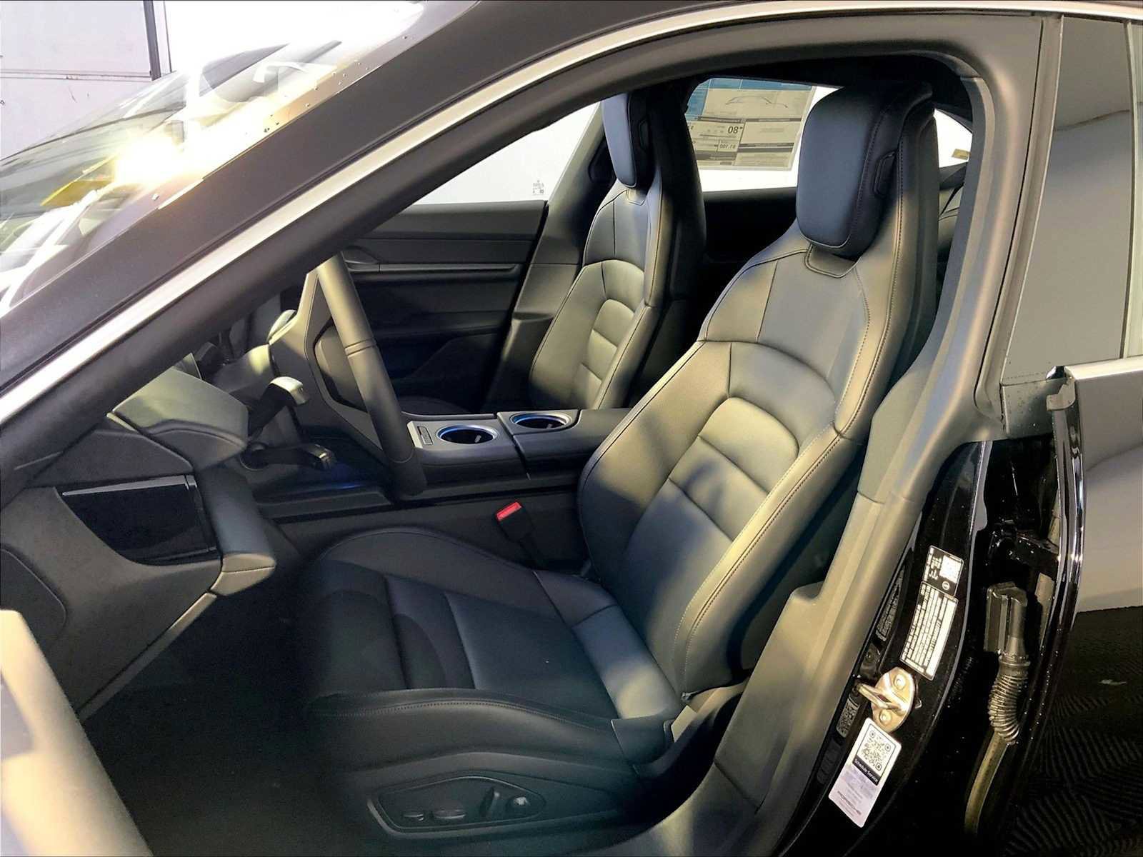 New 2026 Porsche Taycan 4S AWD/4WD image 5