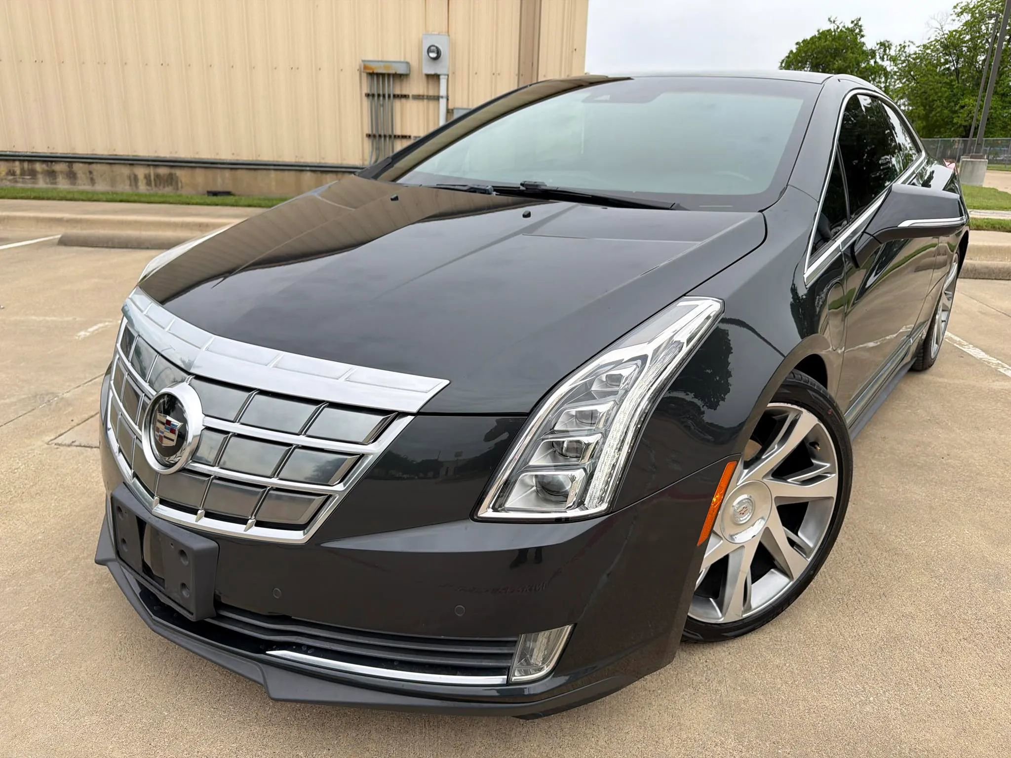 Used 2014 Cadillac ELR w/ Luxury Package FWD image 1