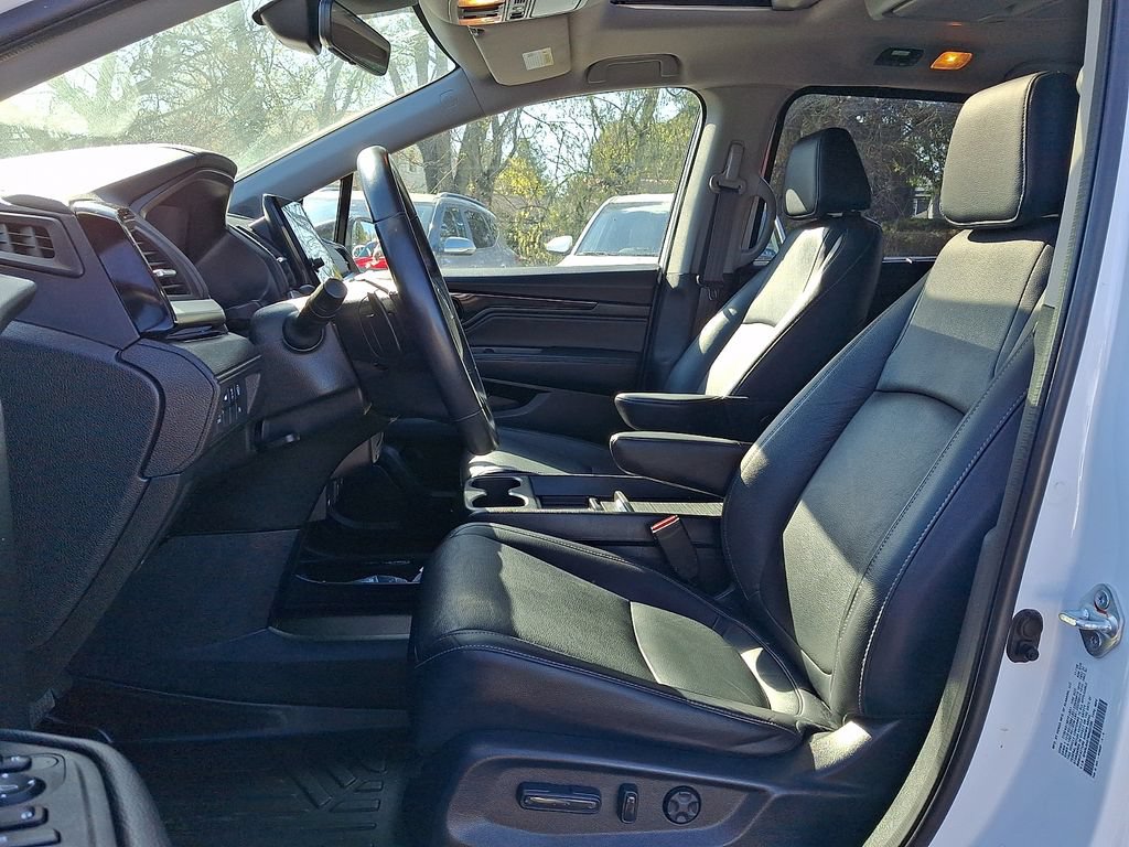 Used 2021 Honda Odyssey Touring image 14
