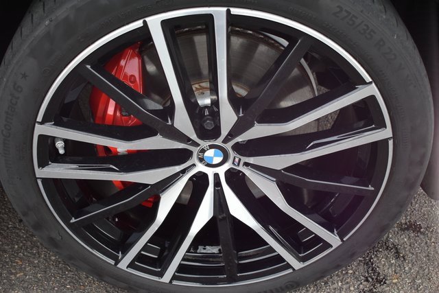Used 2024 BMW X5 M60i image 52