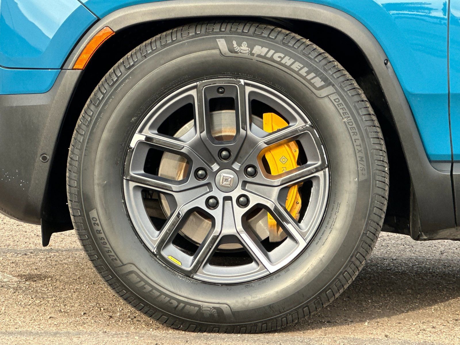 Used 2022 Rivian R1T Launch Edition image 32