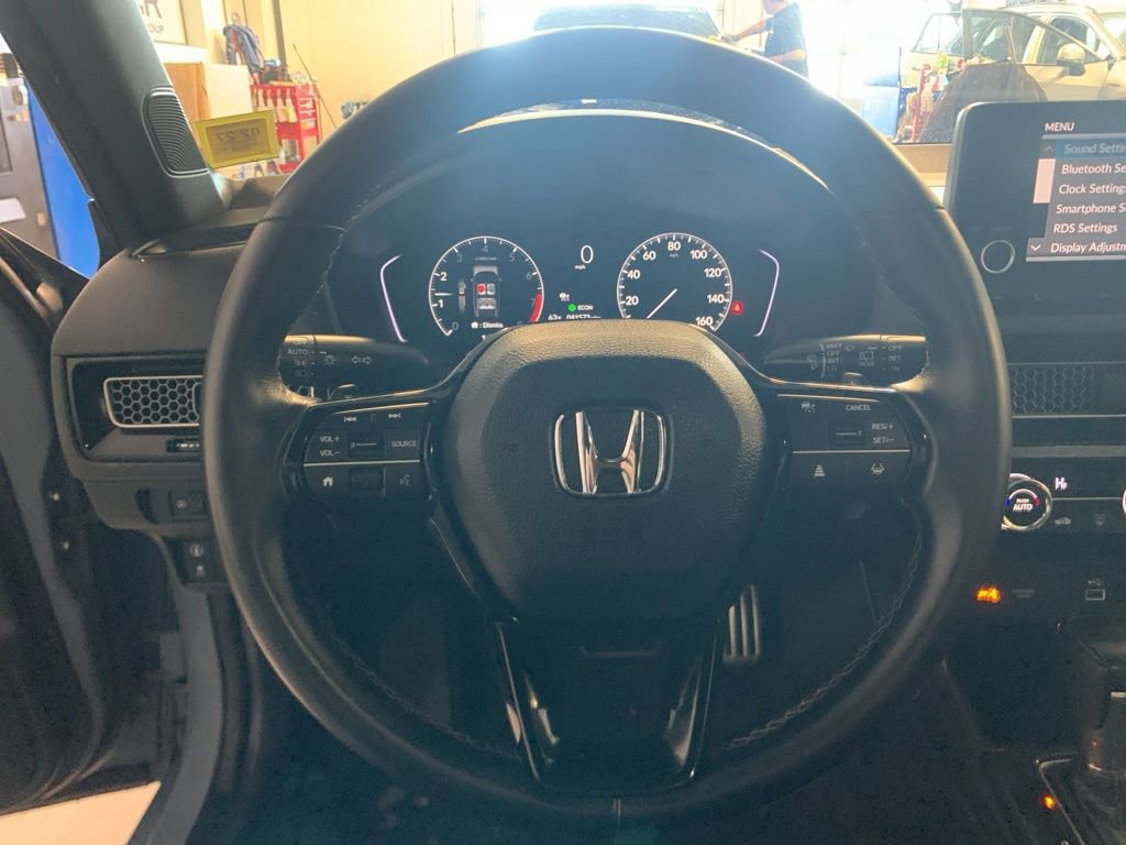 Used 2023 Honda Civic Sport image 16