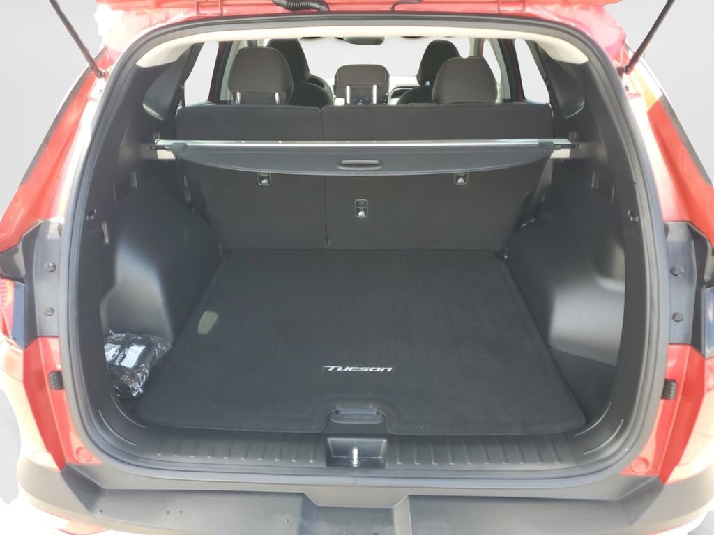 Certified 2022 Hyundai Tucson SE image 12