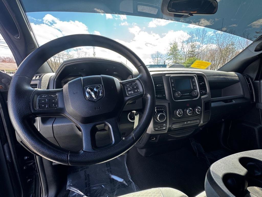 Used 2017 RAM 1500 Express w/ Black Ram 1500 Express Group AWD/4WD image 12