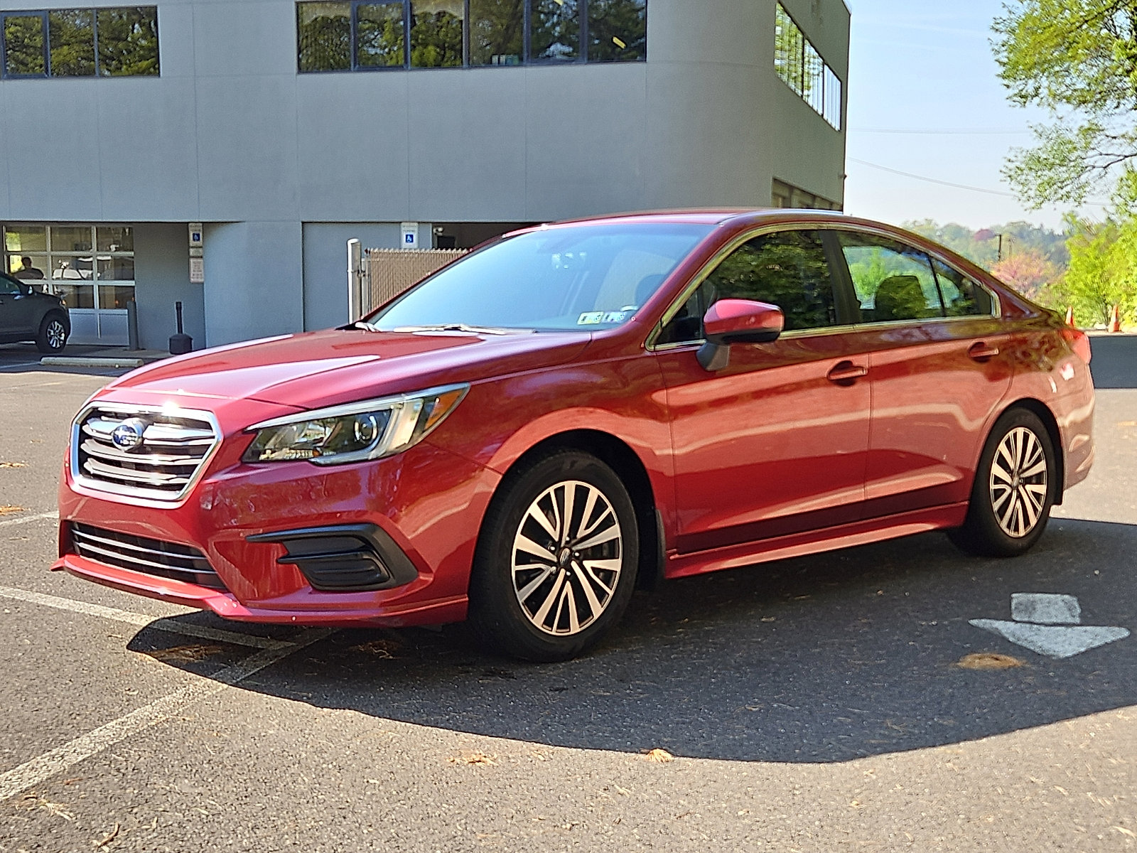 Used 2019 Subaru Legacy 2.5i Premium image 3