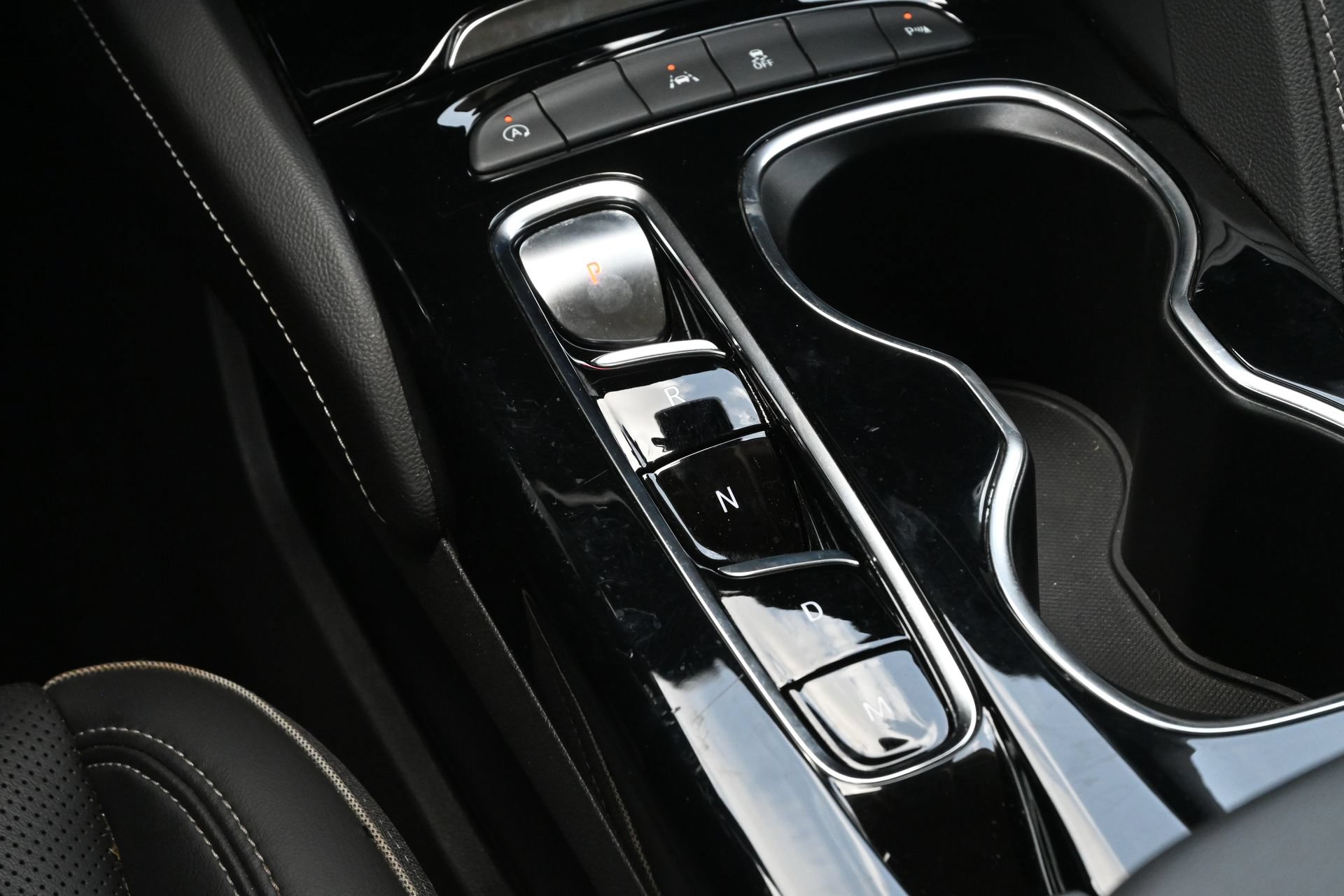 Used 2023 Buick Envision Essence FWD image 15