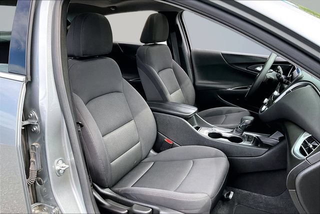 Used 2024 Chevrolet Malibu LT FWD image 28