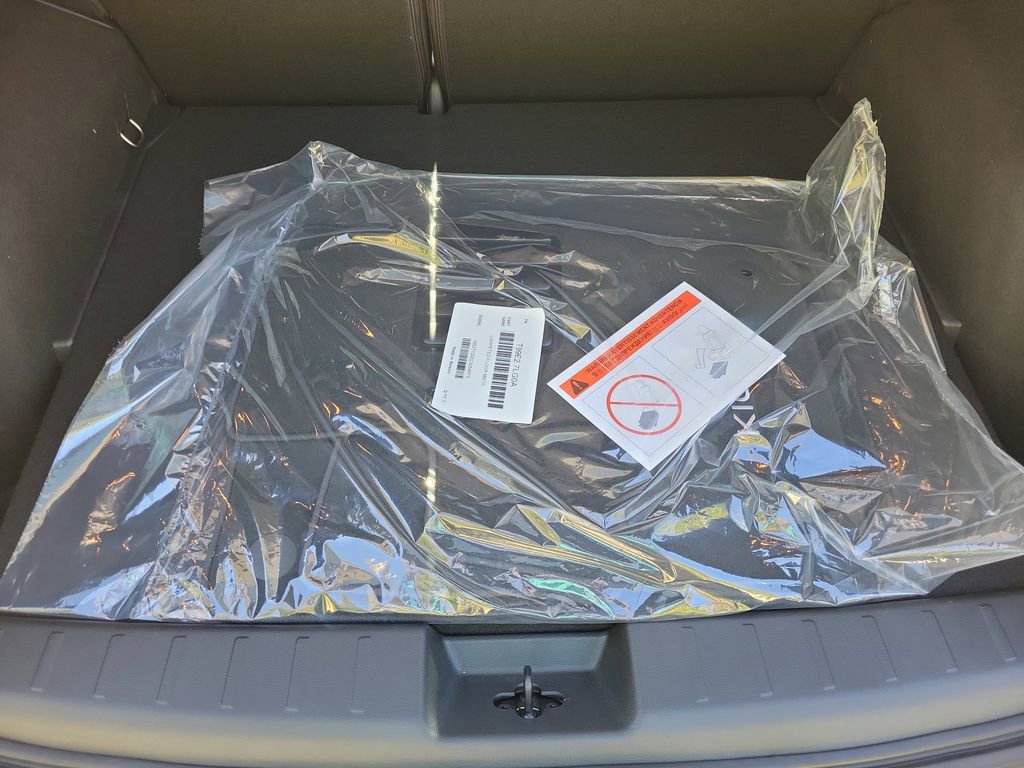 New 2026 Nissan Kicks SV image 12