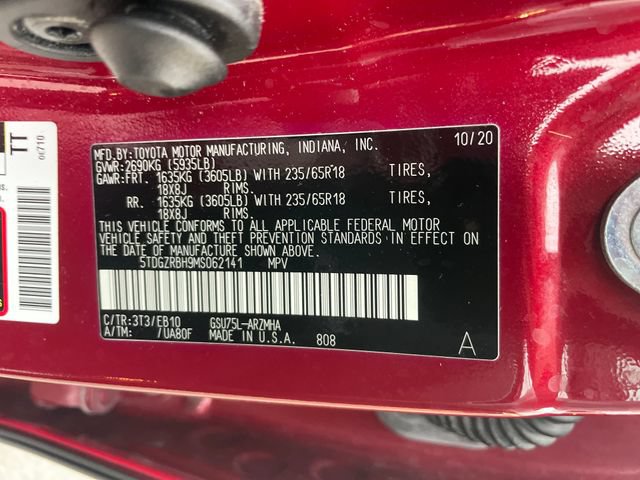 Used 2021 Toyota Highlander XLE AWD/4WD image 26