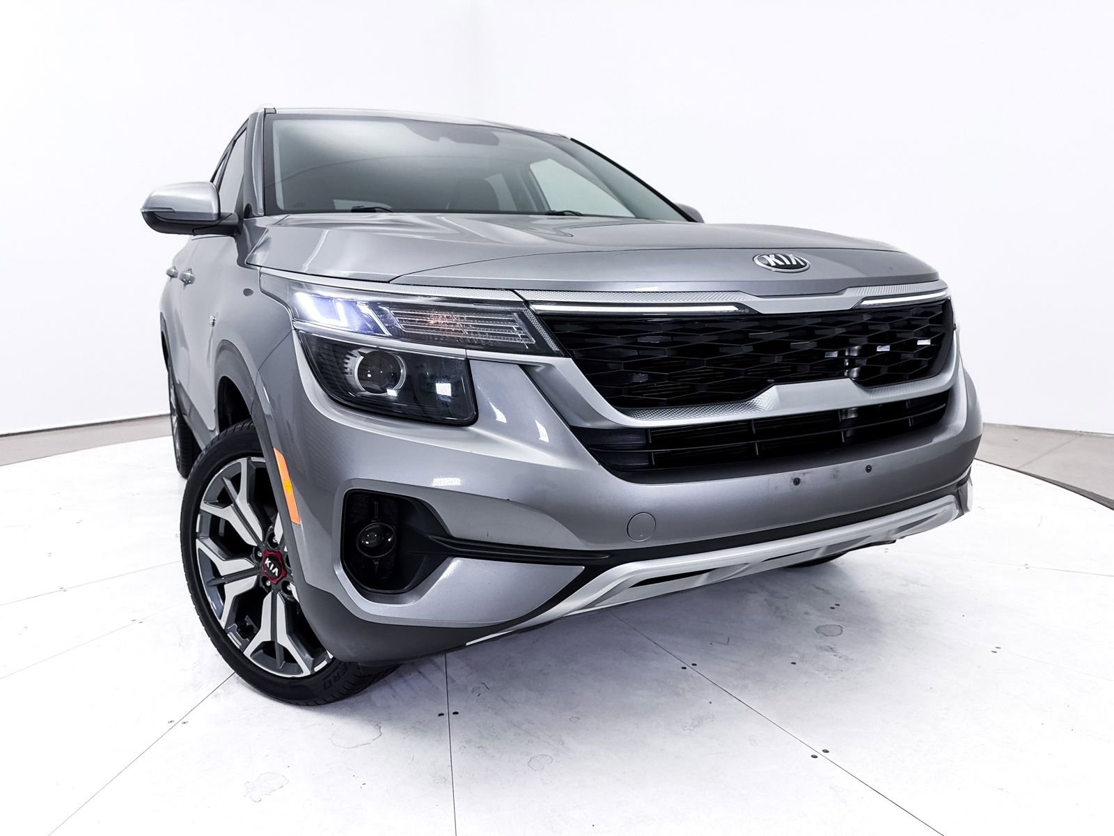 Used 2021 Kia Seltos S image 6