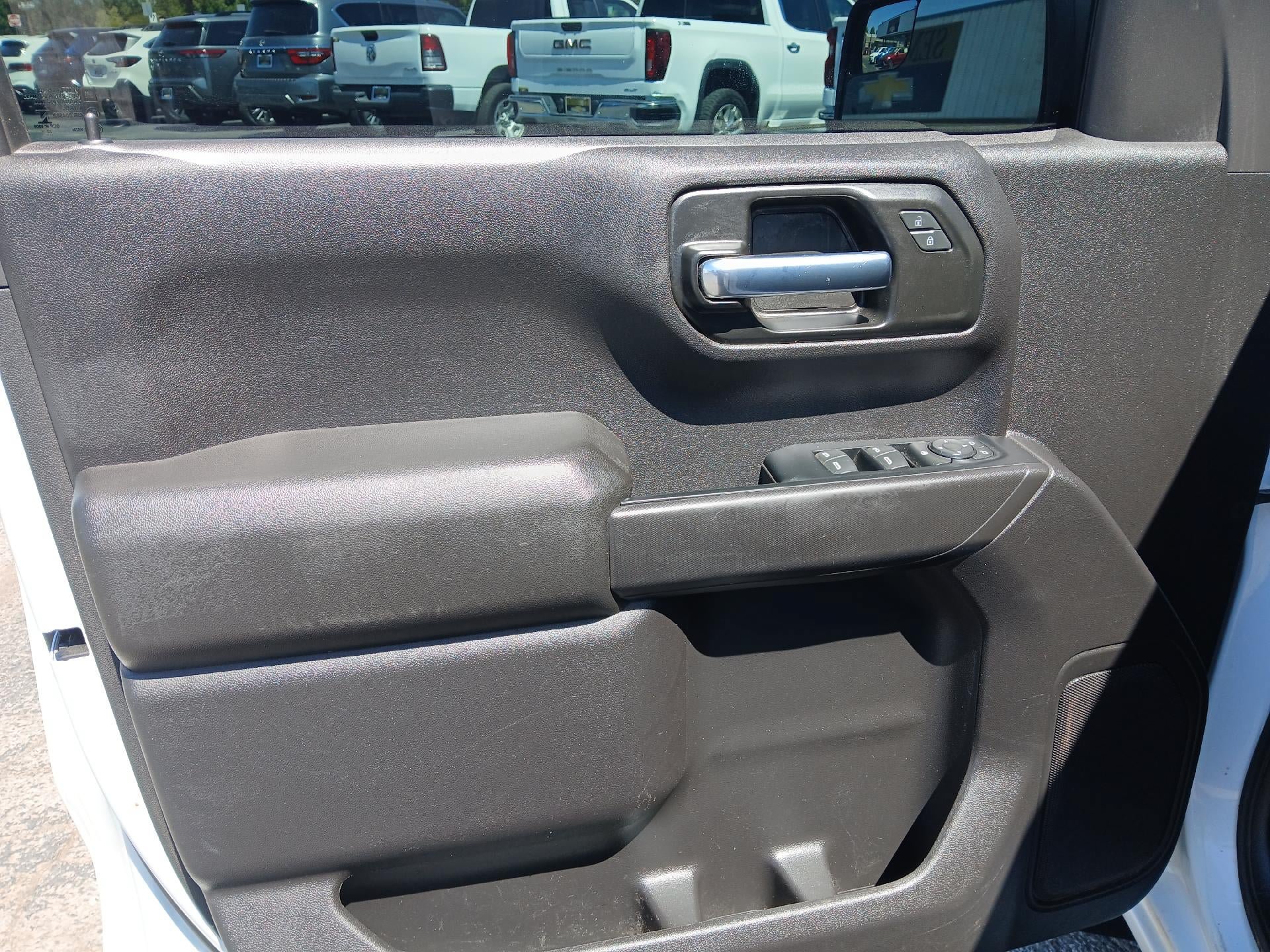 Used 2023 Chevrolet Silverado 1500 W/T w/ Trailering Package AWD/4WD image 15