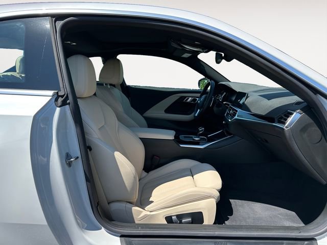 Used 2022 BMW 230i Coupe w/ Premium Package RWD image 15
