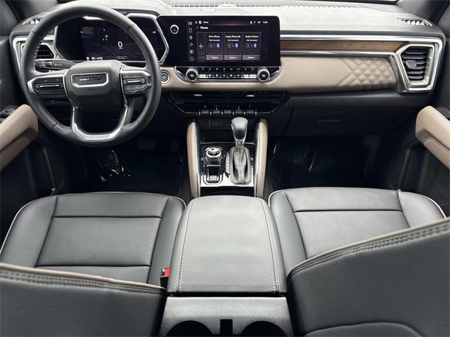 Used 2025 GMC Canyon Denali image 15