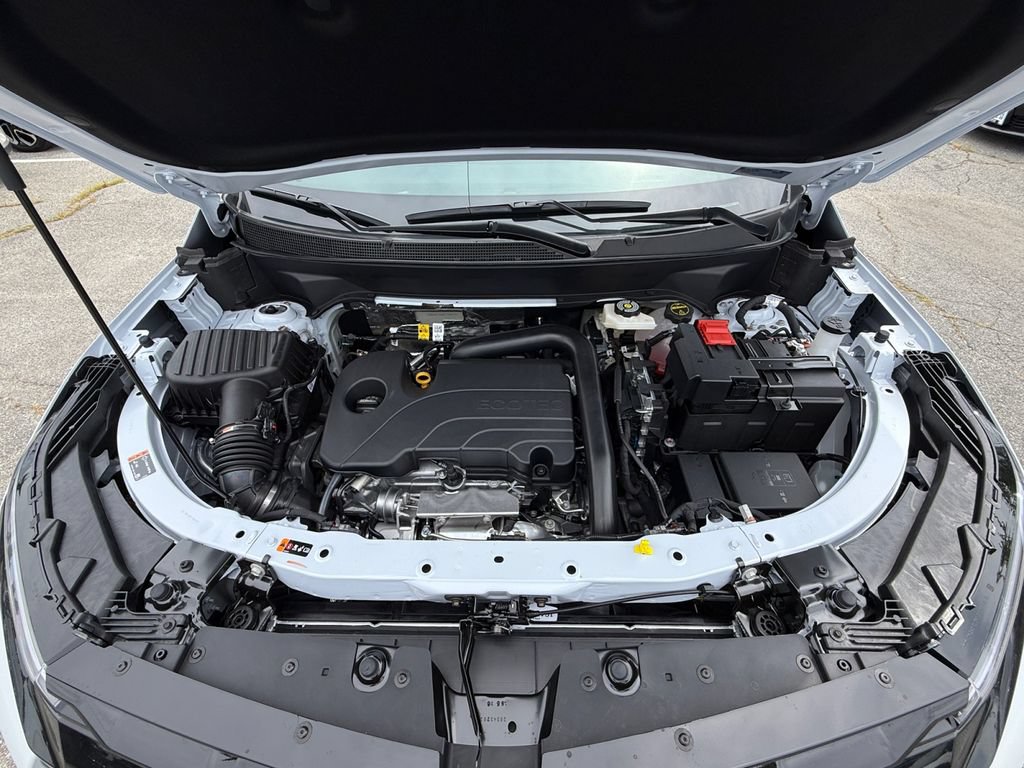 New 2027 Chevrolet Equinox RS FWD image 25
