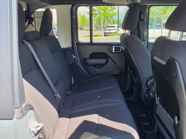 Used 2024 Jeep Wrangler Unlimited Rubicon 4xe AWD/4WD image 12