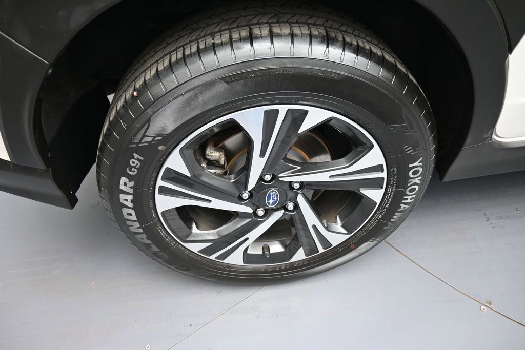 Used 2024 Subaru Crosstrek 2.0i Premium AWD/4WD image 12