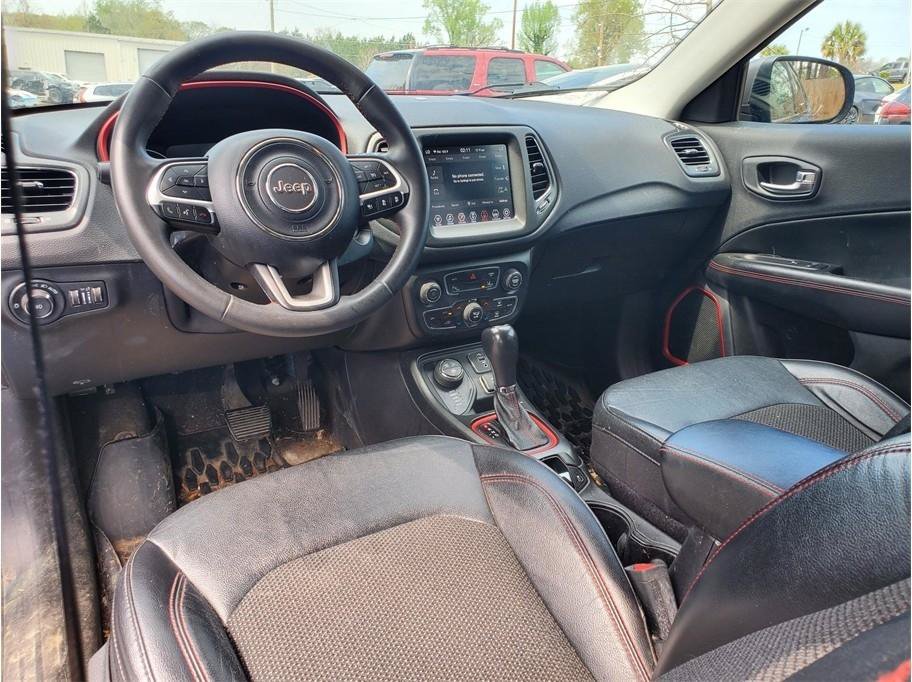 Used 2021 Jeep Compass Trailhawk AWD/4WD image 23